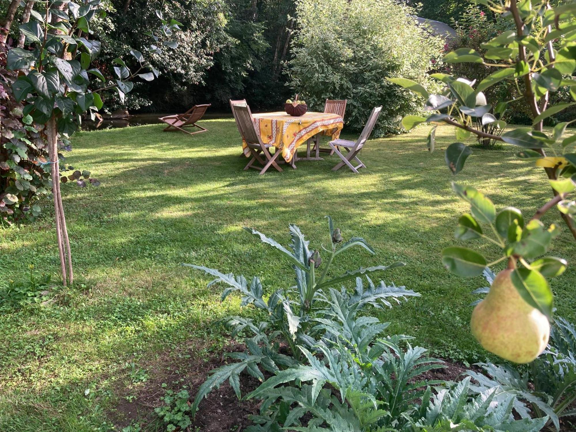 Le Poulailler Bed & Breakfast Loué Dış mekan fotoğraf